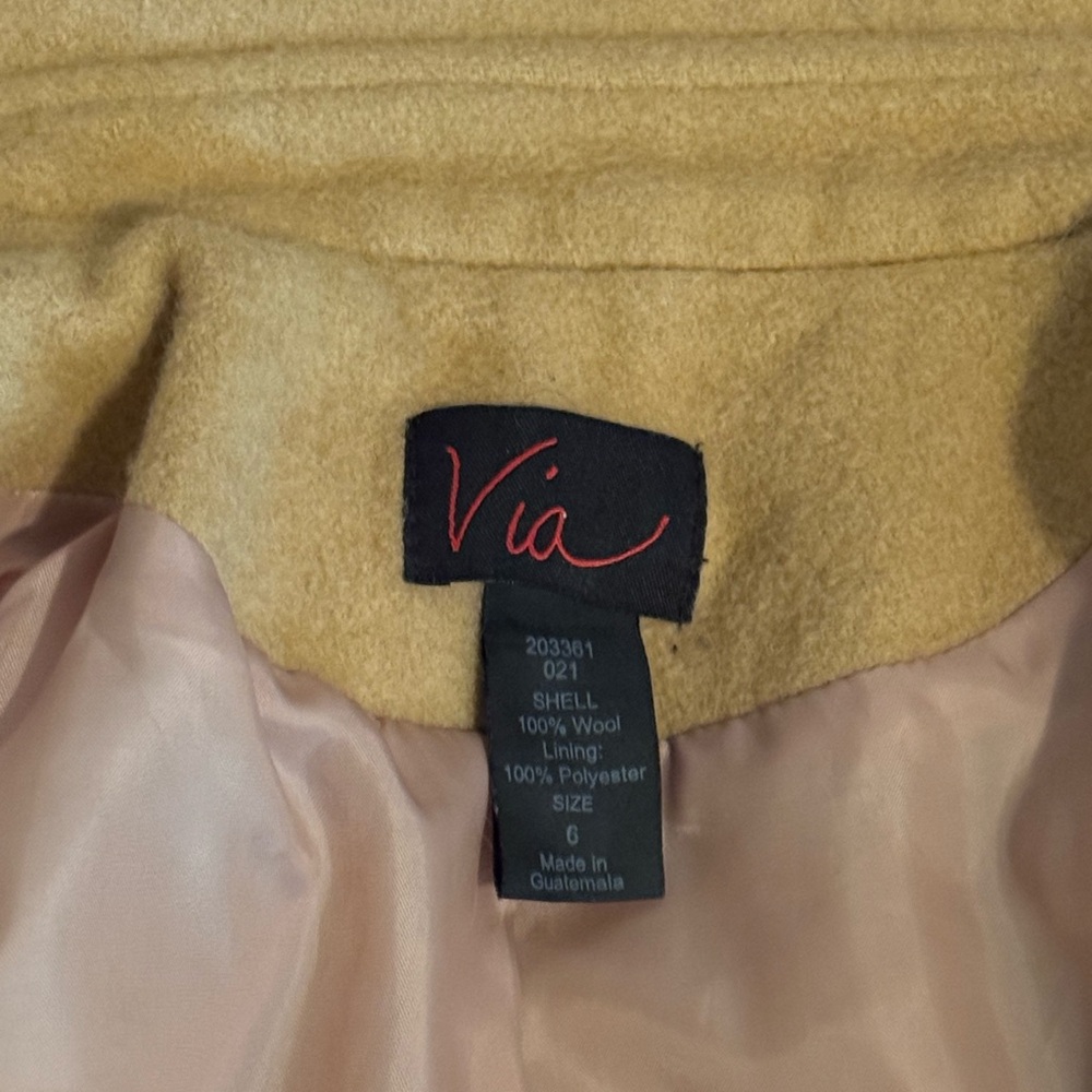 100% Wool Tan Double-Breasted Women's Coat Siz 6 - Picture 8 of 12